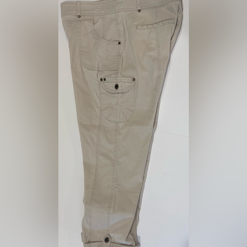 Counterparts Beige Cargo Capri Pants Stretch Cotton Utility Women’s 8 - Picture 3 of 7